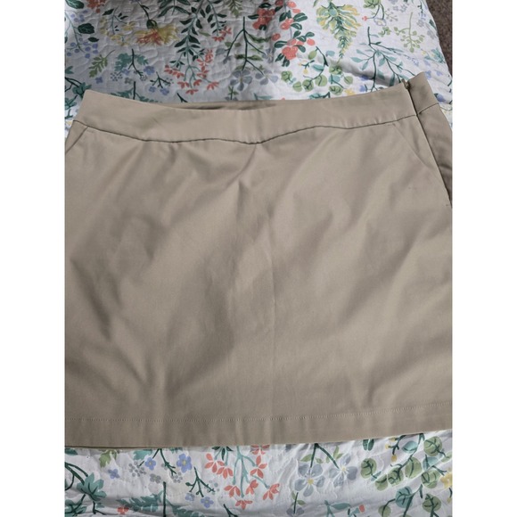 Nike Pants - Nike Golf Dri-FIT Skort Tan Khaki Athletic Skort Women Size 14 Side Zip Pockets